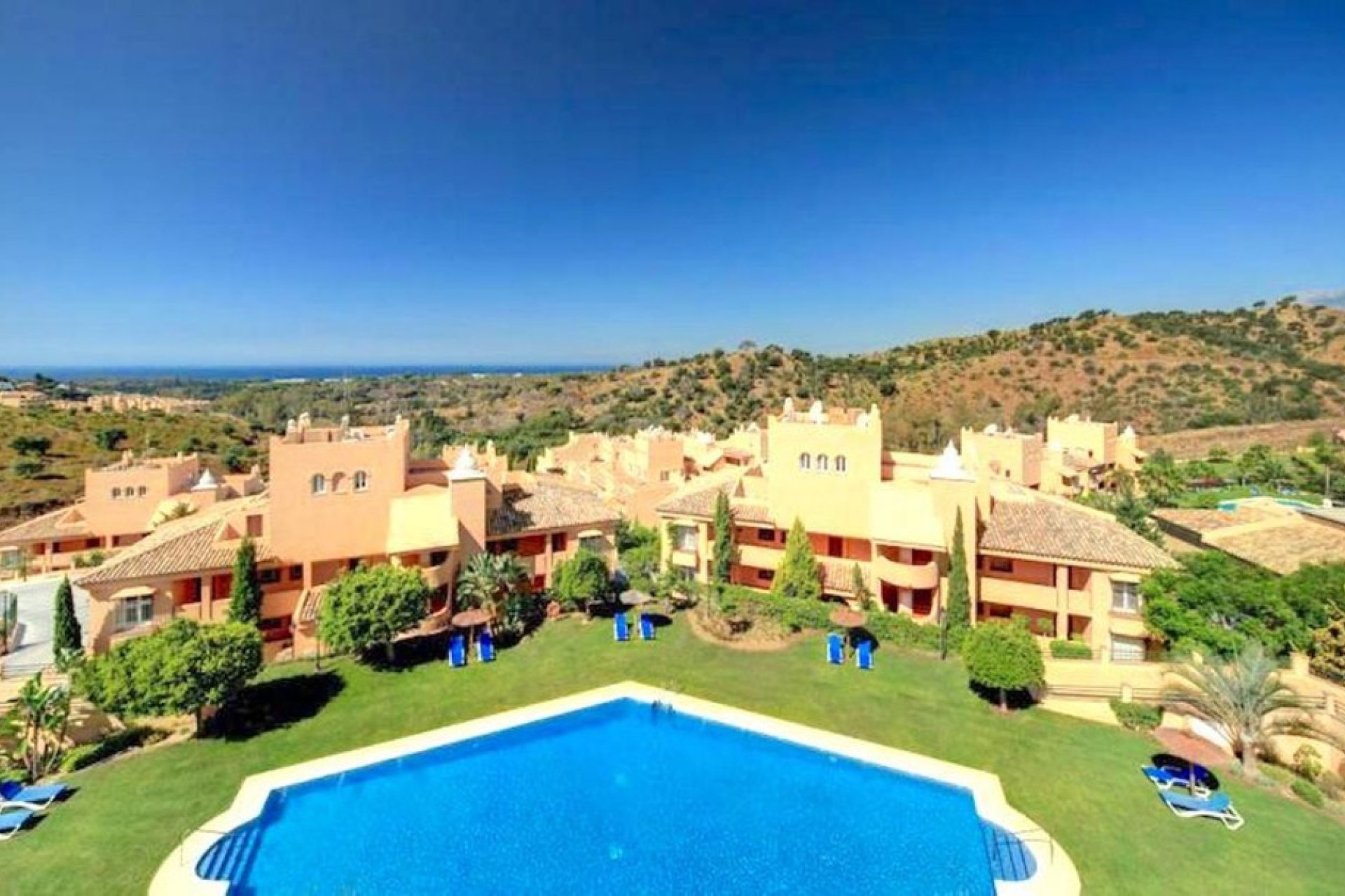 Reventa - Apartment - Penthouse - Marbella - Elviria
