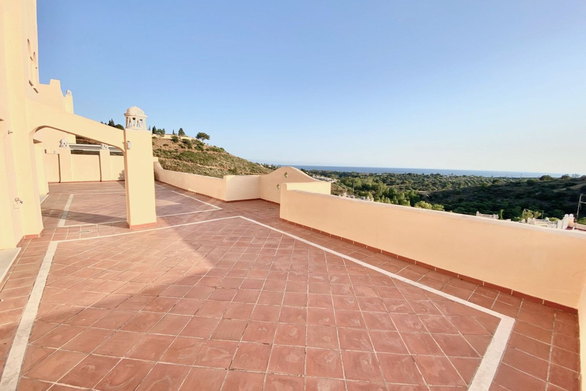 Reventa - Apartment - Penthouse - Marbella - Elviria
