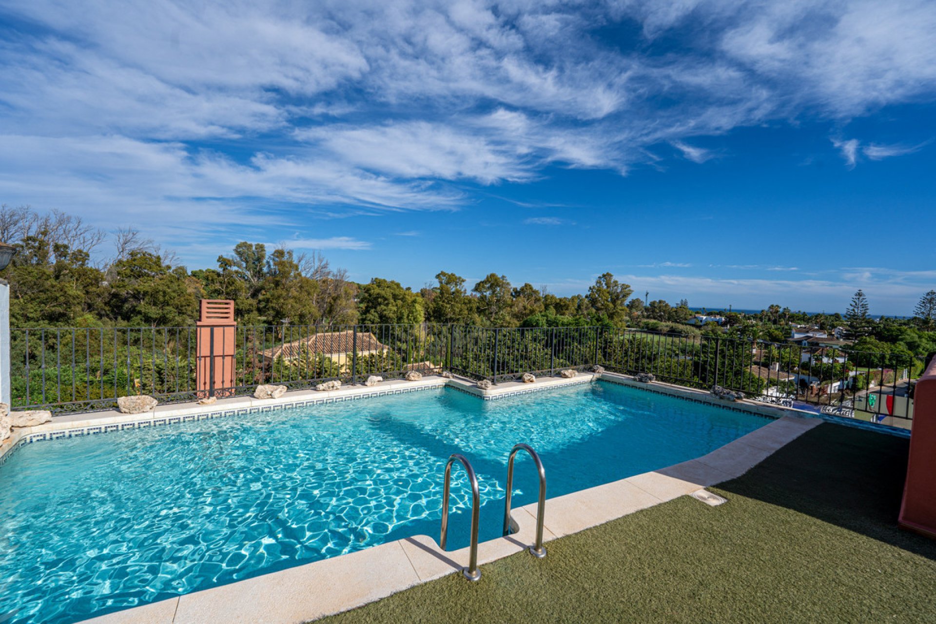 Reventa - Apartment - Penthouse - Marbella - Guadalmina Baja