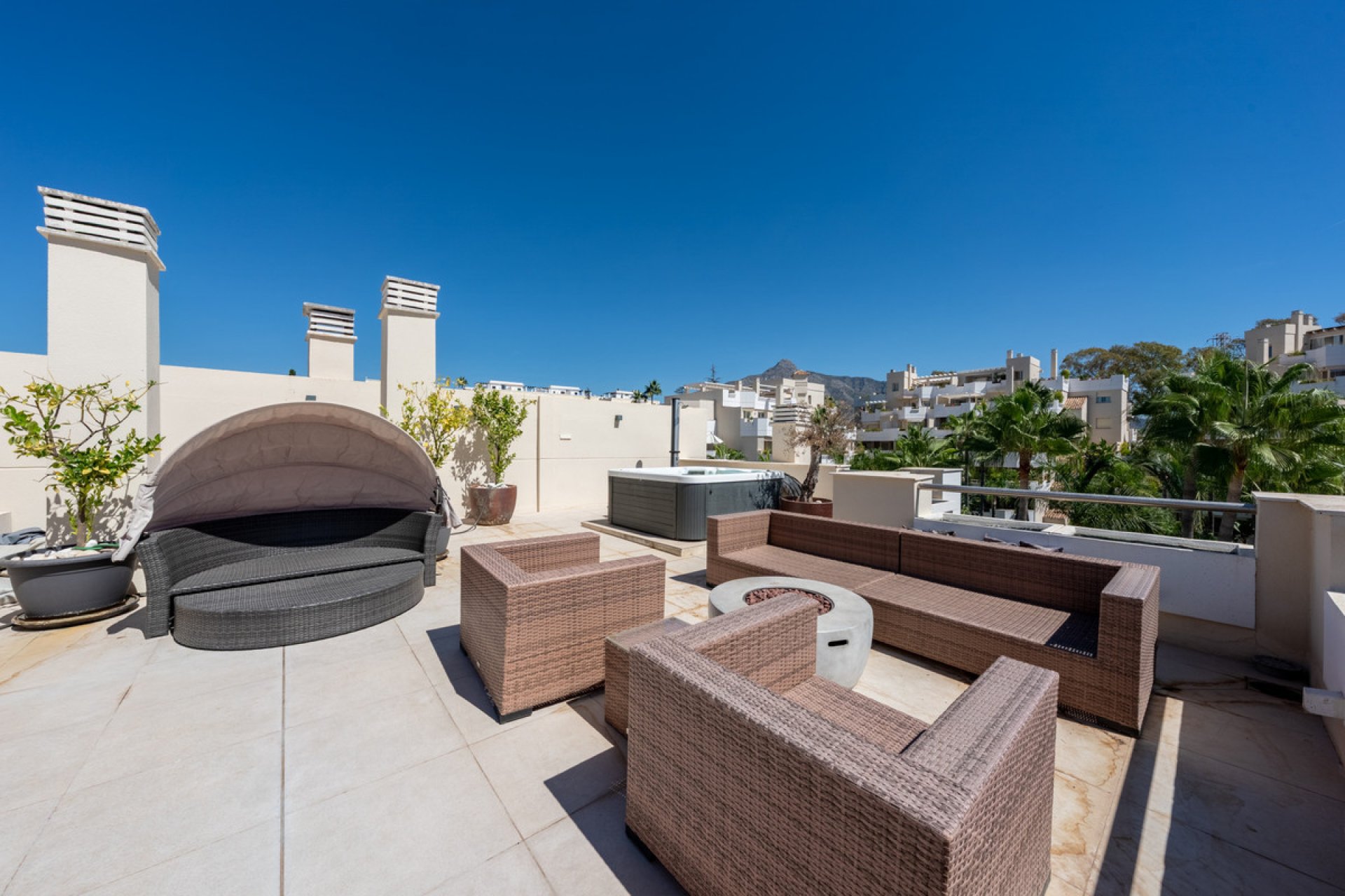 Reventa - Apartment - Penthouse - Marbella - Nueva Andalucia