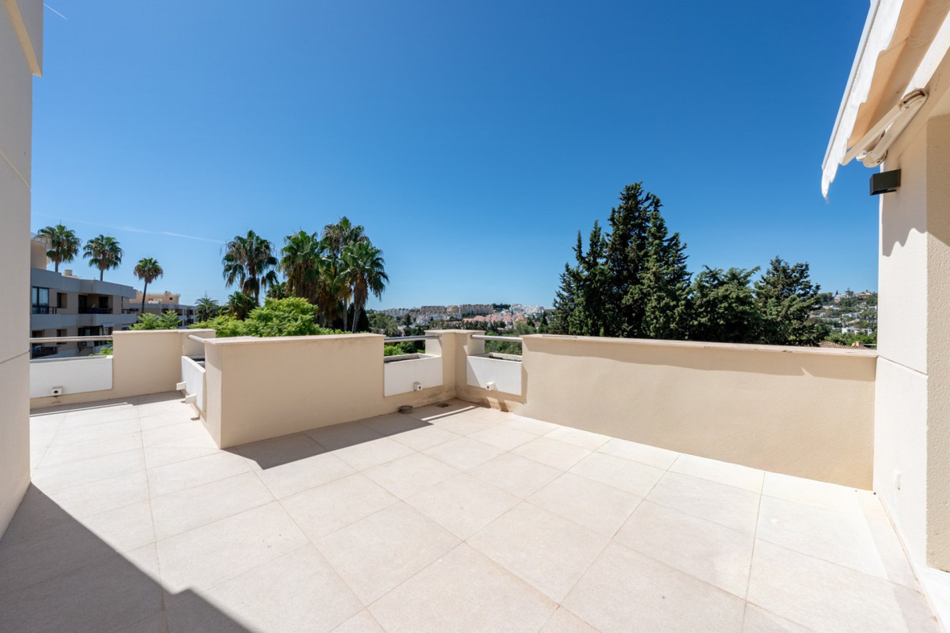 Reventa - Apartment - Penthouse - Marbella - Nueva Andalucia