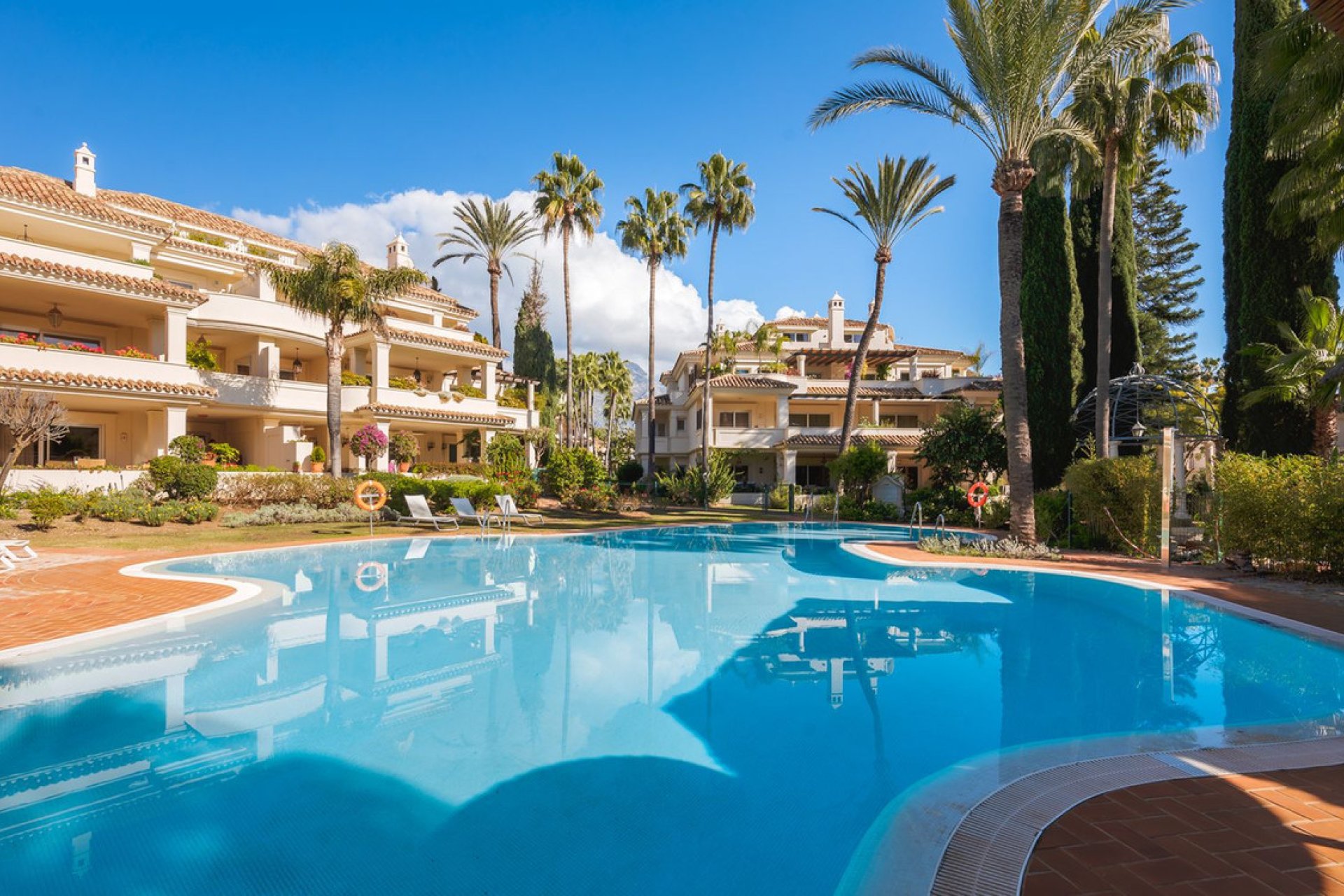 Reventa - Apartment - Penthouse - Marbella - Nueva Andalucia