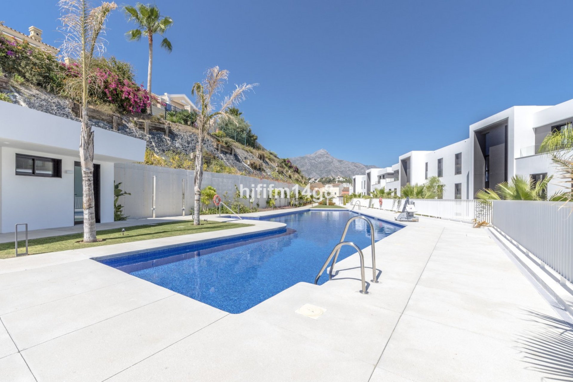 Reventa - Apartment - Penthouse - Marbella - Nueva Andalucia