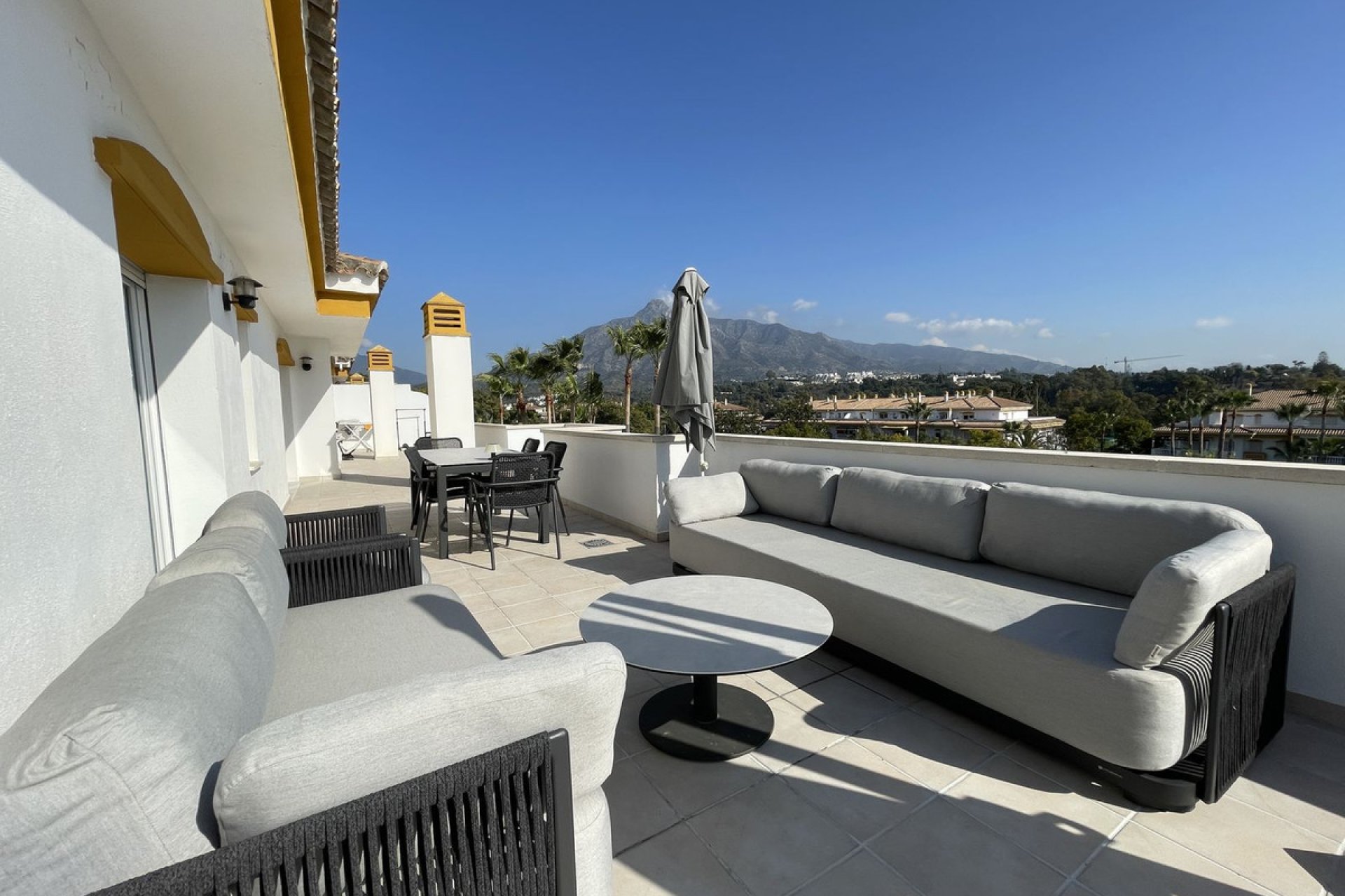 Reventa - Apartment - Penthouse - Marbella - Nueva Andalucia