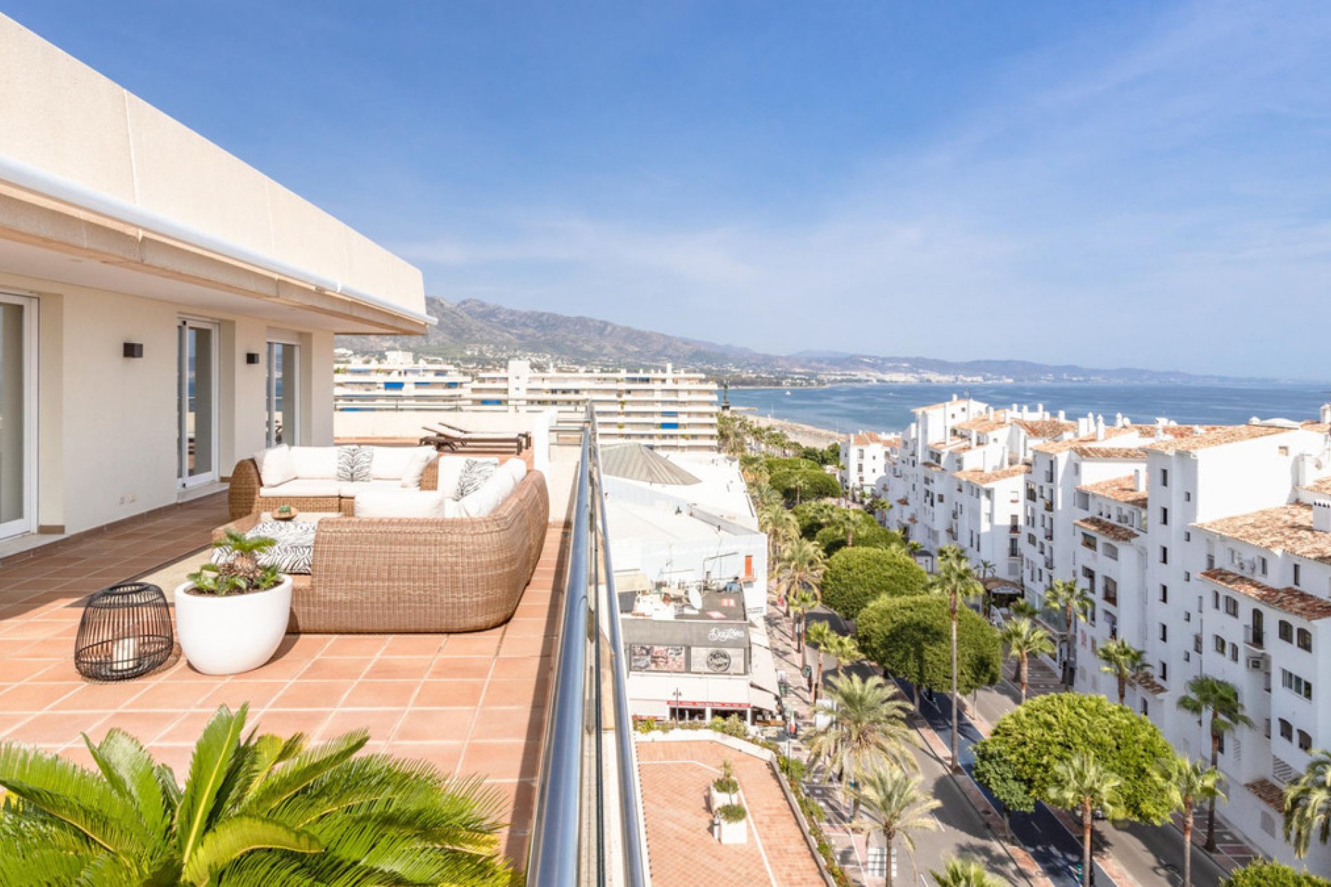 Reventa - Apartment - Penthouse - Marbella - Puerto Banús
