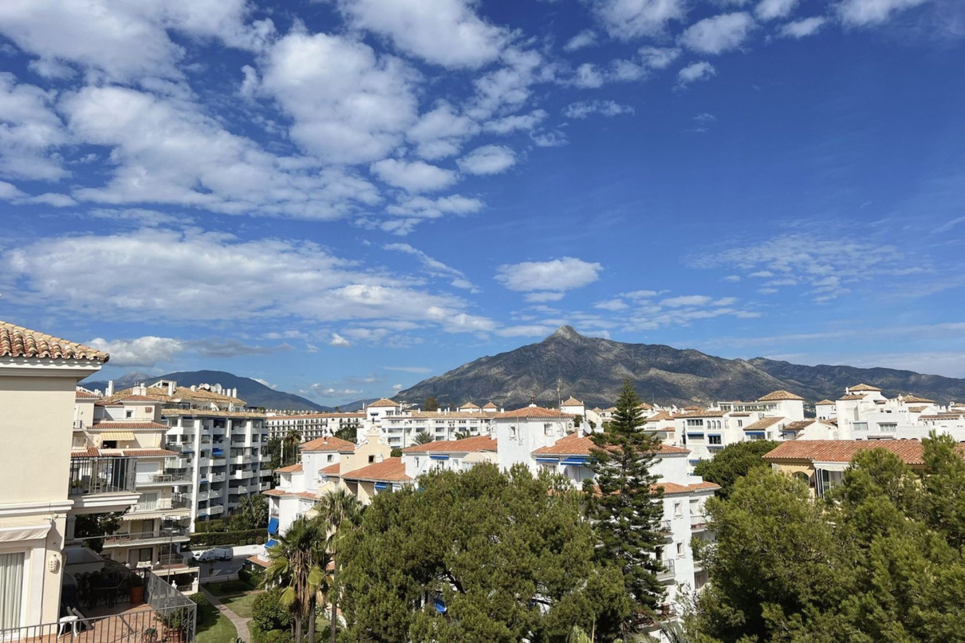 Reventa - Apartment - Penthouse - Marbella - Puerto Banús