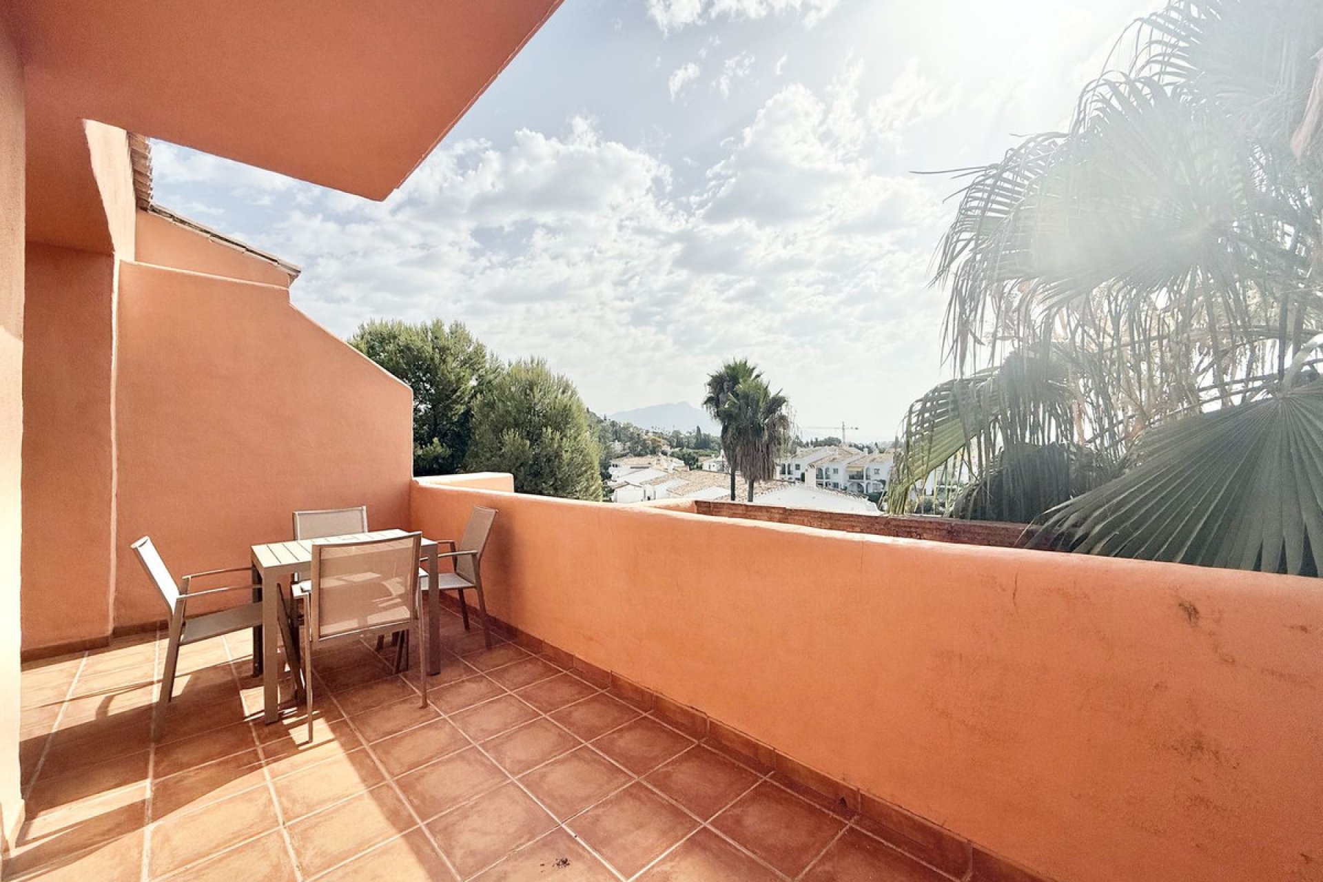 Reventa - Apartment - Top Floor Apartment - Benahavís - Benahavís Centro