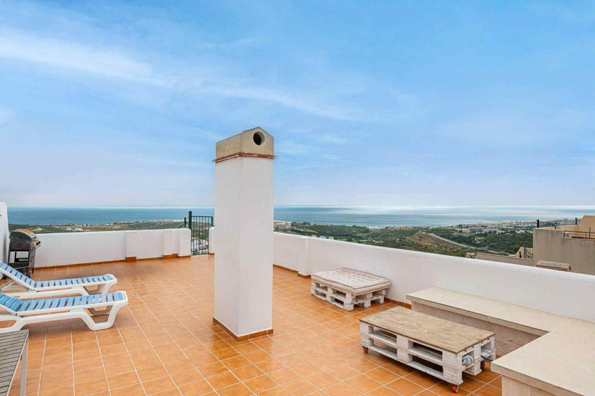Reventa - Apartment - Top Floor Apartment - Casares - Casares Centro