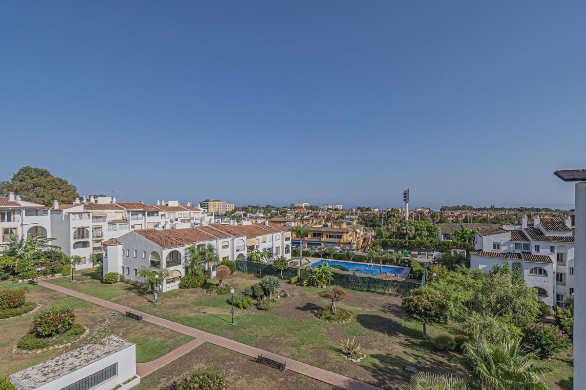 Reventa - Apartment - Top Floor Apartment - Estepona - Diana Park
