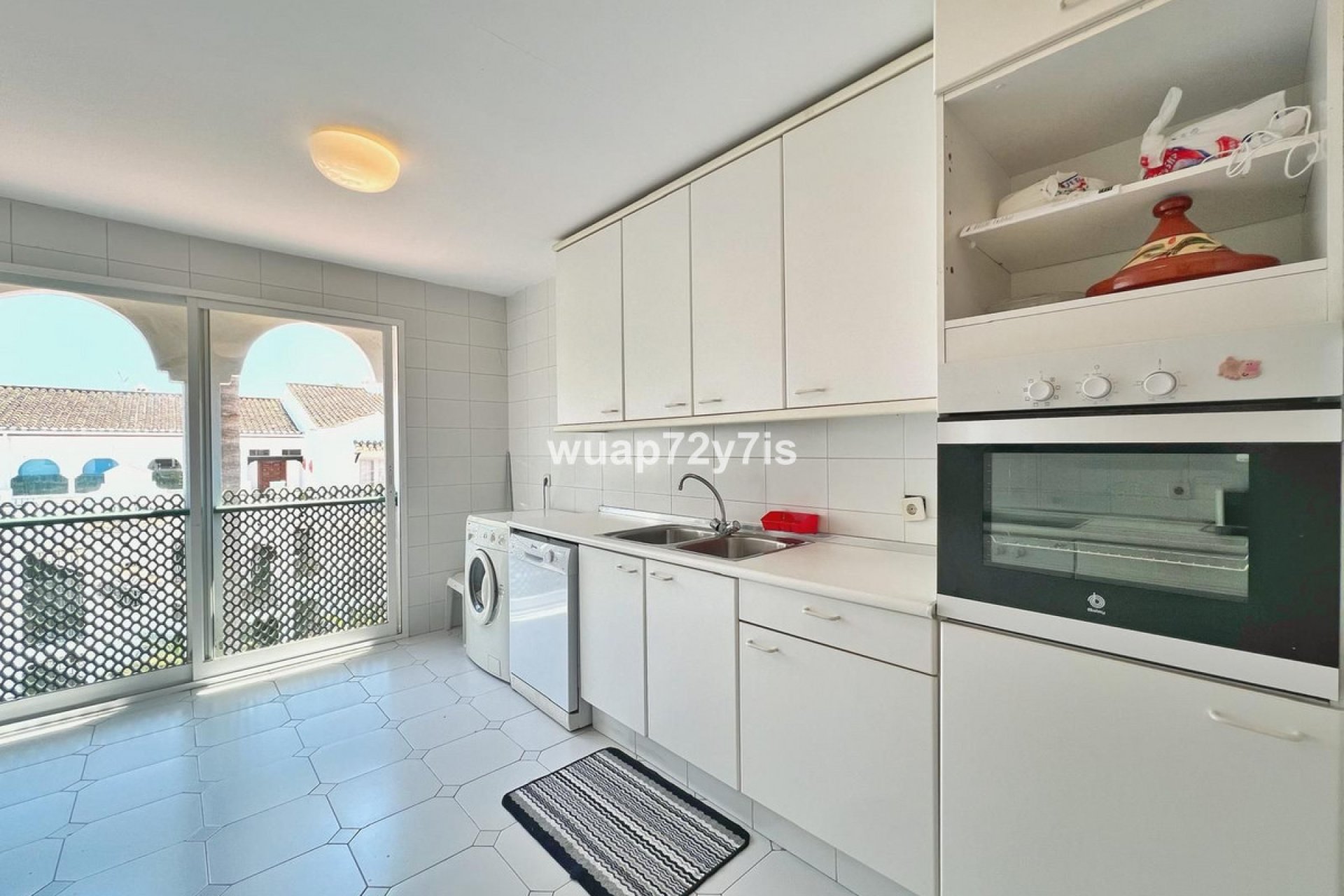 Reventa - Apartment - Top Floor Apartment - Estepona - El Presidente