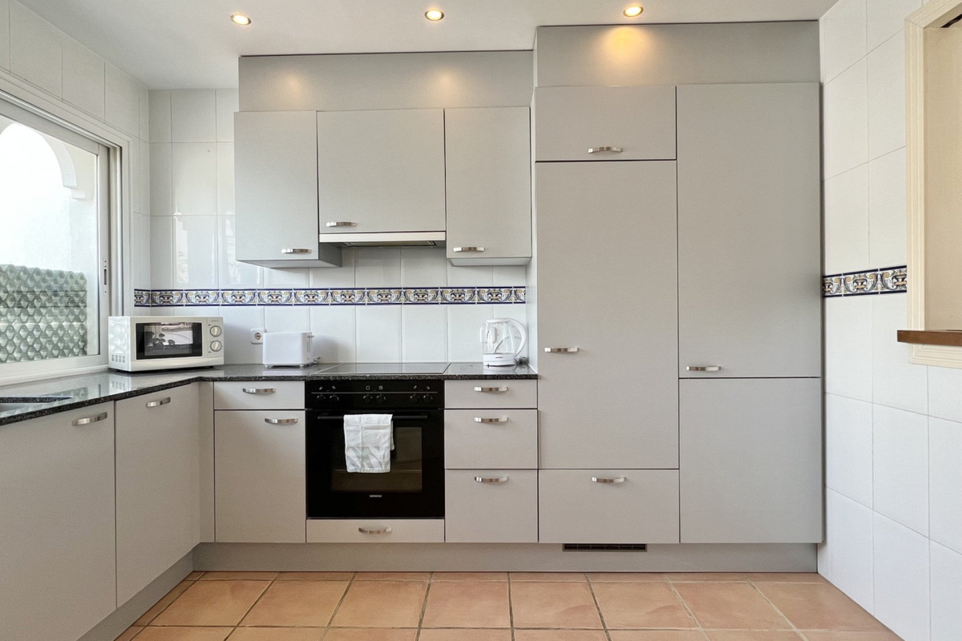 Reventa - Apartment - Top Floor Apartment - Estepona - El Presidente