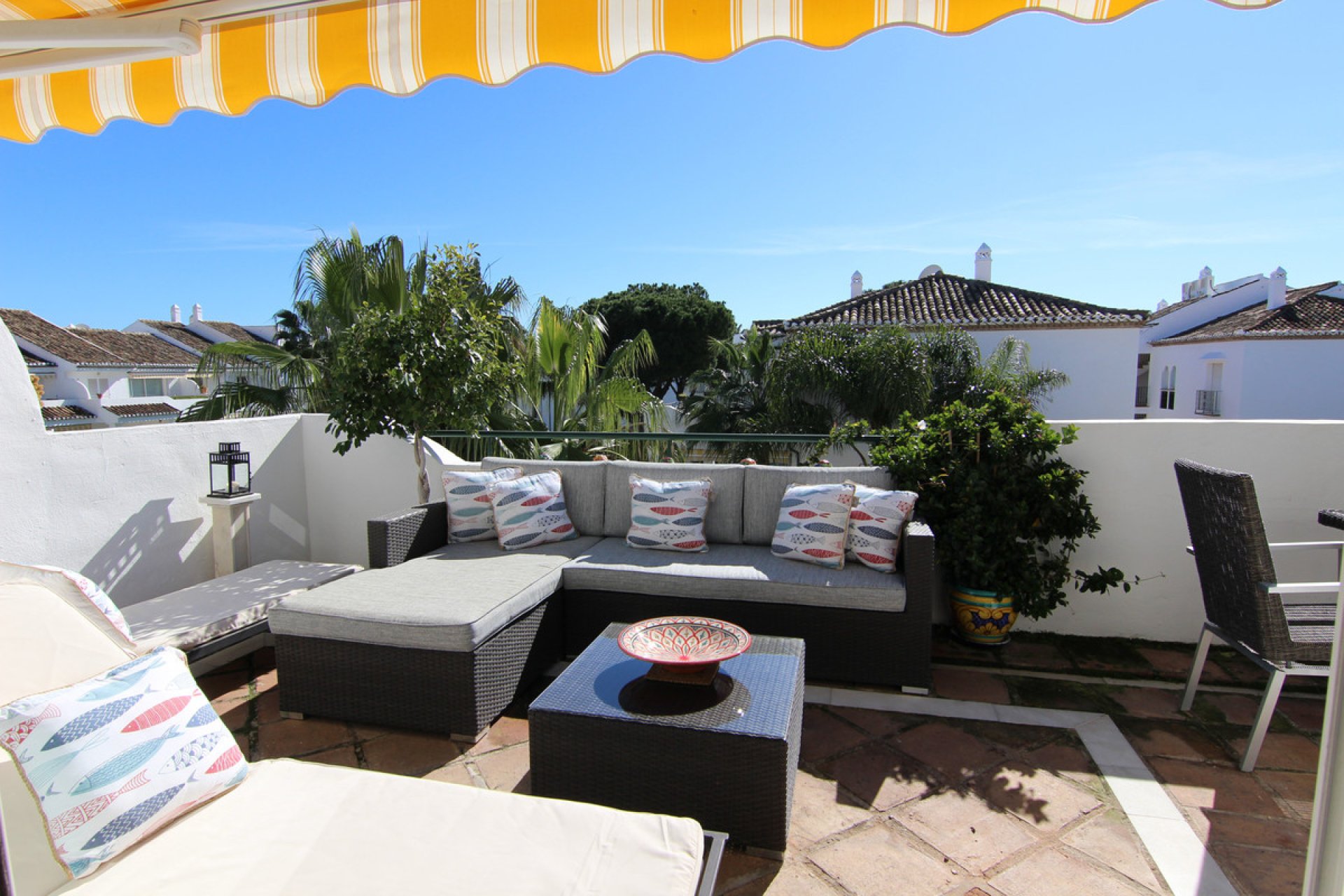 Reventa - Apartment - Top Floor Apartment - Estepona - El Presidente