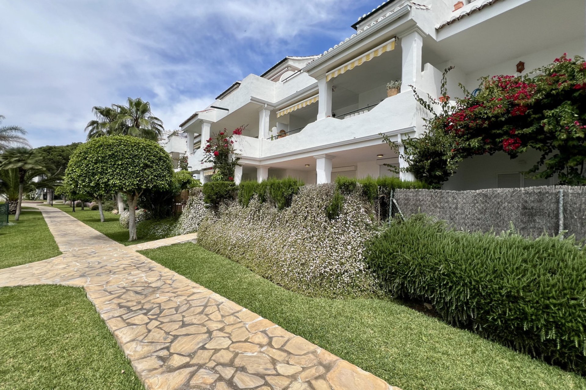 Reventa - Apartment - Top Floor Apartment - Estepona - El Presidente