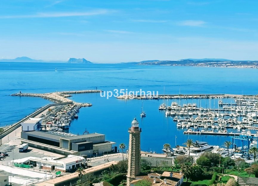 Reventa - Apartment - Top Floor Apartment - Estepona - Estepona Centro