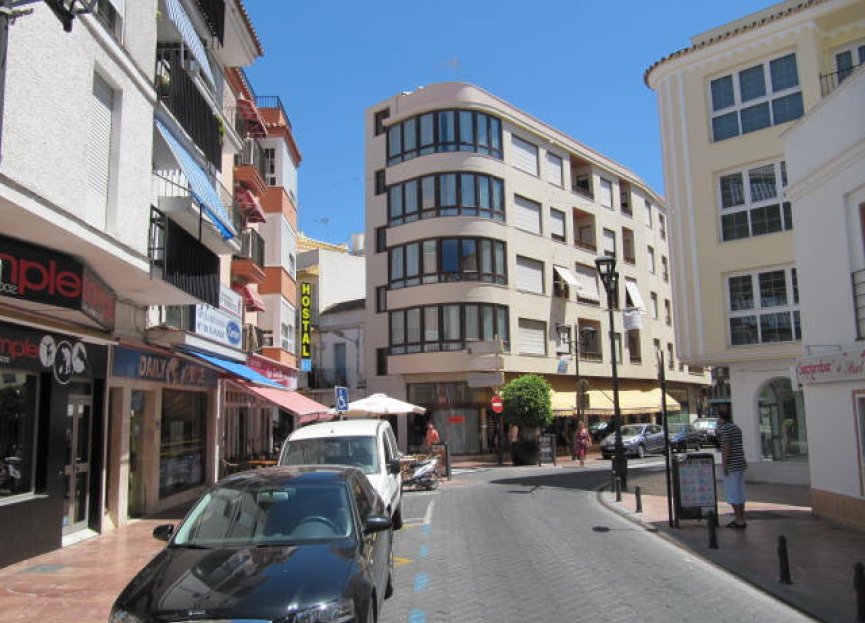 Reventa - Apartment - Top Floor Apartment - Estepona - Estepona Centro