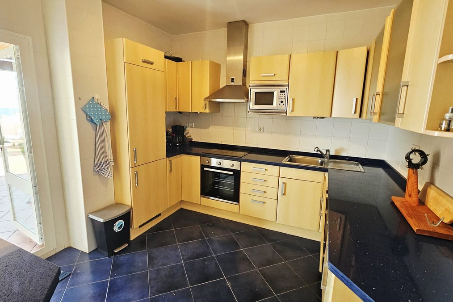 Reventa - Apartment - Top Floor Apartment - Estepona - Estepona Centro