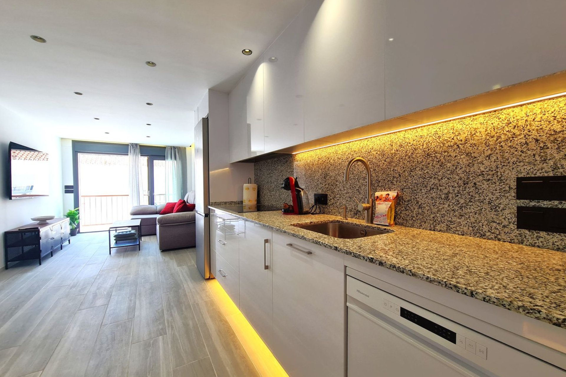 Reventa - Apartment - Top Floor Apartment - Estepona - Estepona Centro