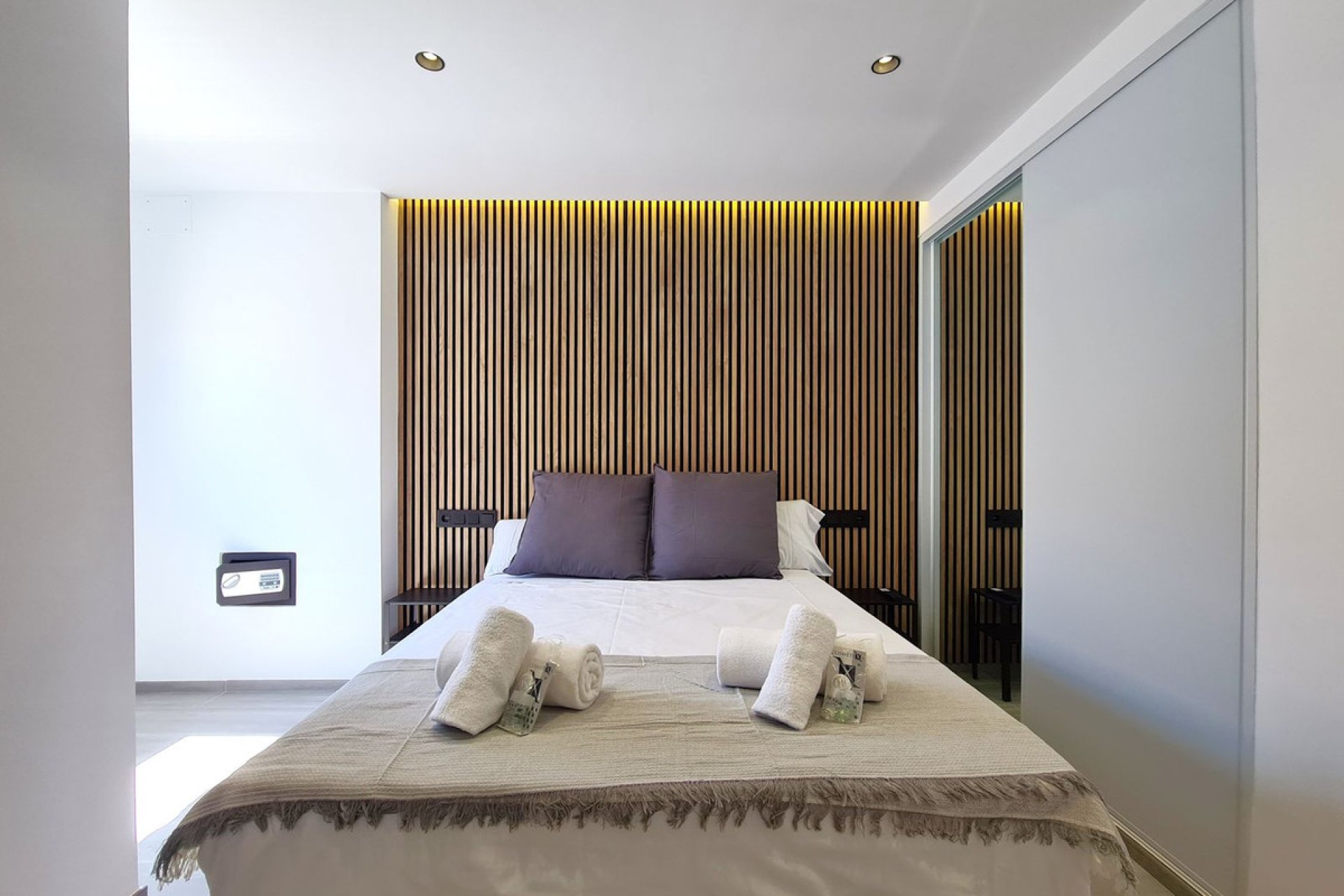 Reventa - Apartment - Top Floor Apartment - Estepona - Estepona Centro