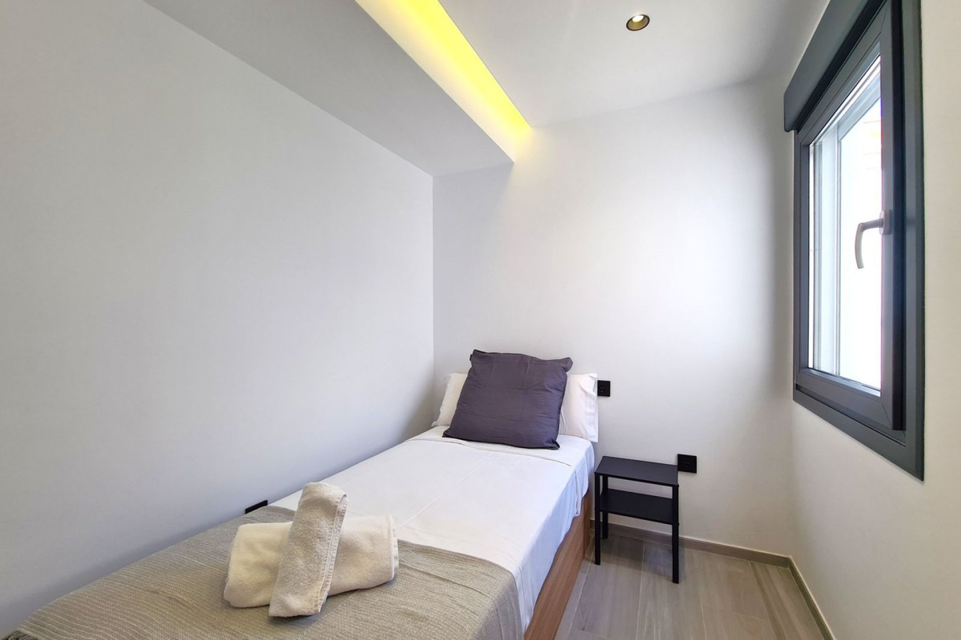 Reventa - Apartment - Top Floor Apartment - Estepona - Estepona Centro