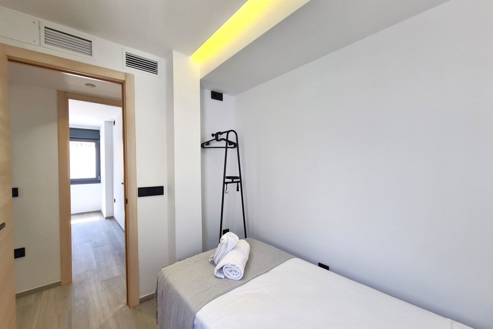 Reventa - Apartment - Top Floor Apartment - Estepona - Estepona Centro