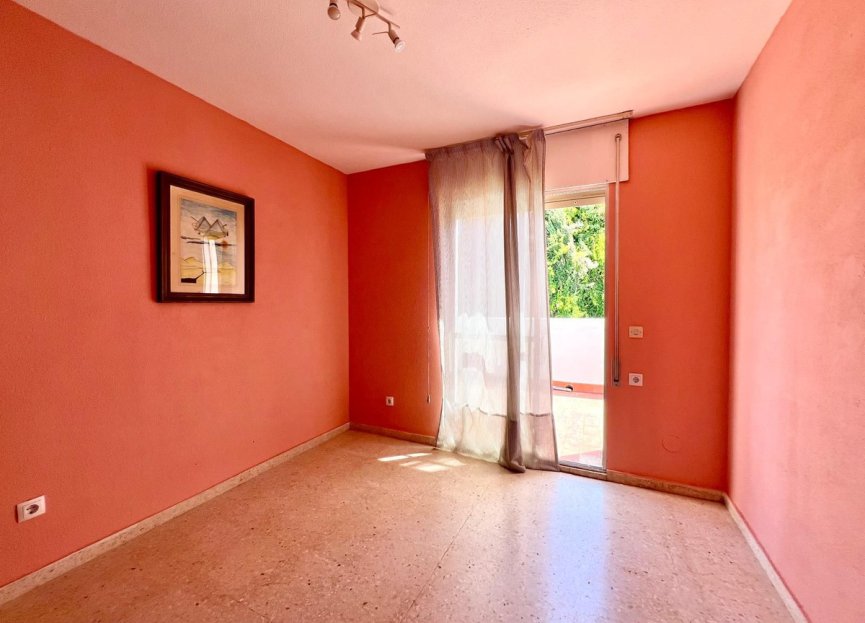 Reventa - Apartment - Top Floor Apartment - Marbella - Elviria