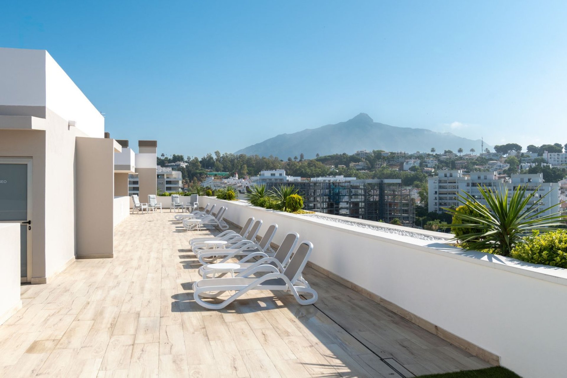 Reventa - Apartment - Top Floor Apartment - Marbella - Nueva Andalucia