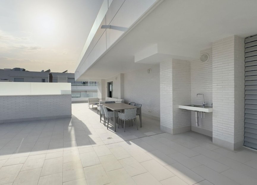 Reventa - Apartment - Top Floor Apartment - Marbella - Nueva Andalucia