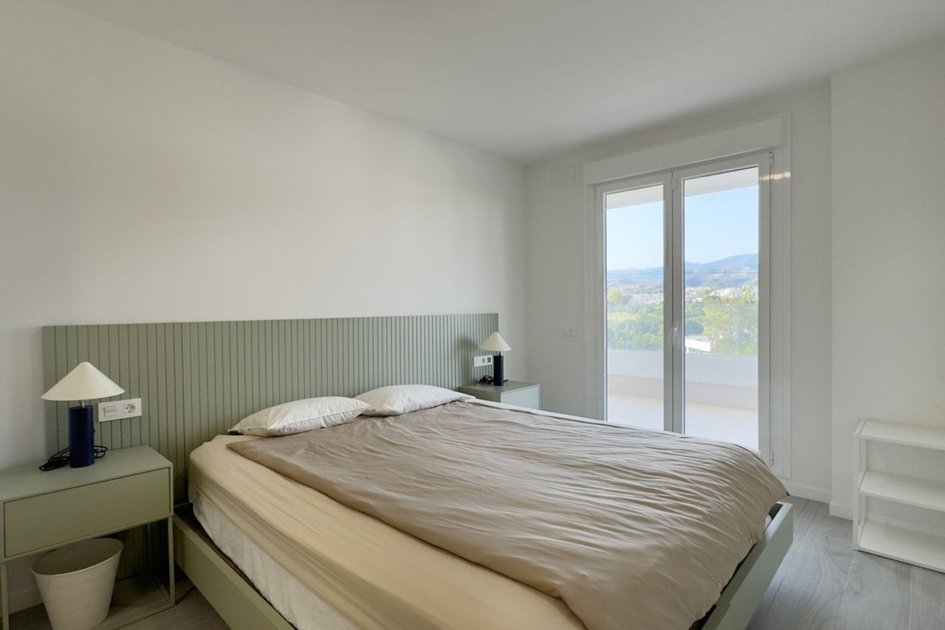 Reventa - Apartment - Top Floor Apartment - Marbella - Nueva Andalucia