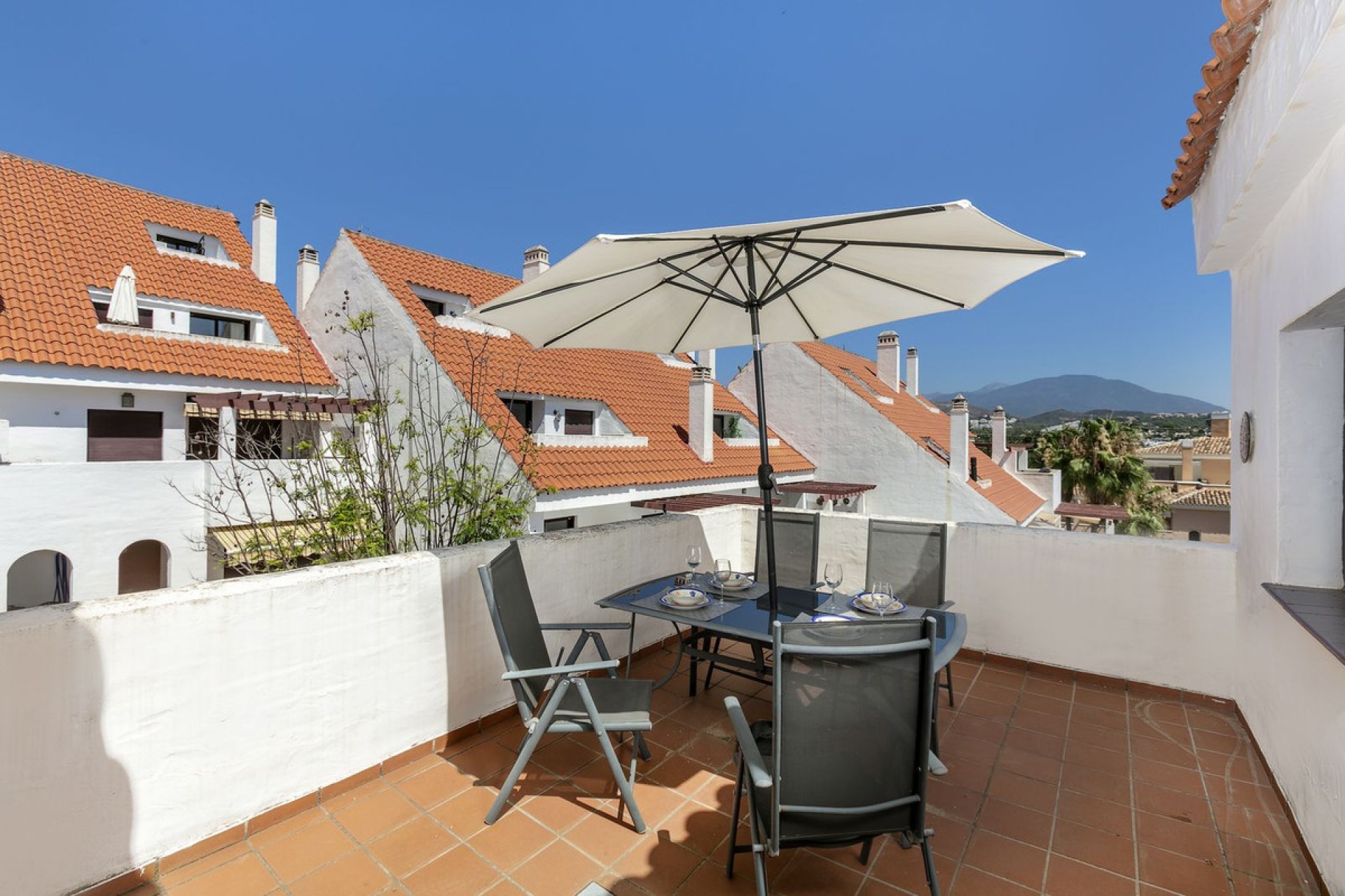 Reventa - Apartment - Top Floor Apartment - Marbella - Nueva Andalucia