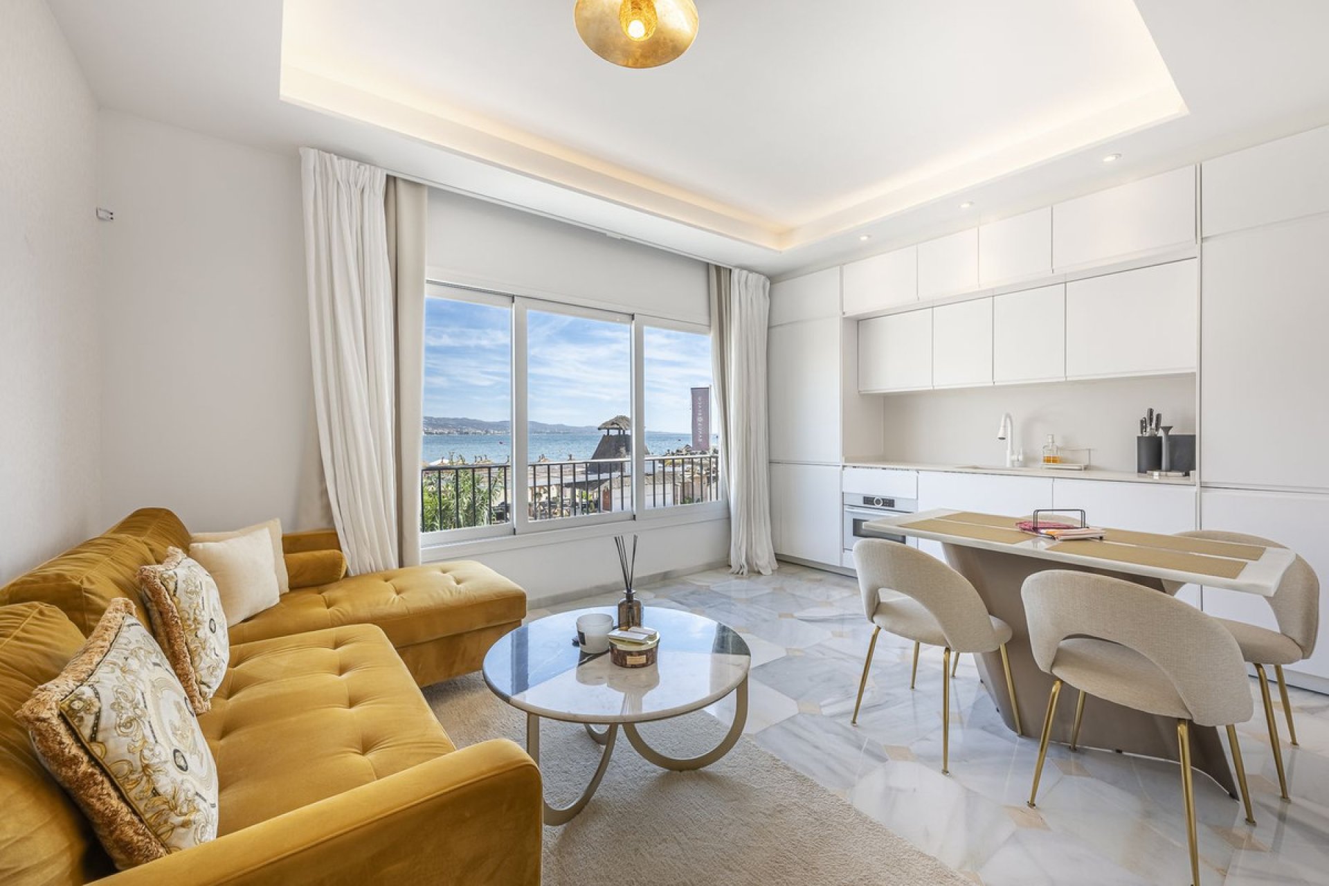 Reventa - Apartment - Top Floor Apartment - Marbella - Puerto Banús