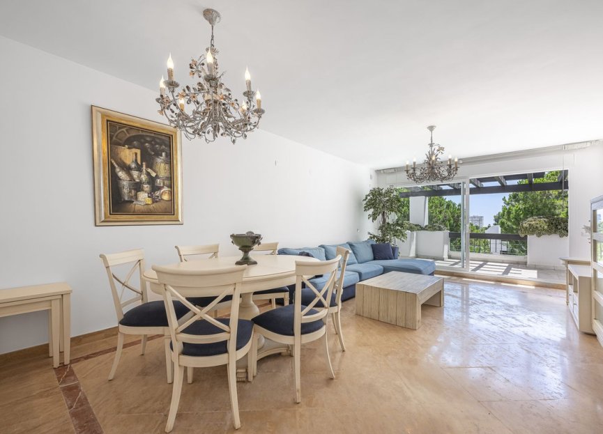 Reventa - Apartment - Top Floor Apartment - Marbella - Río Real