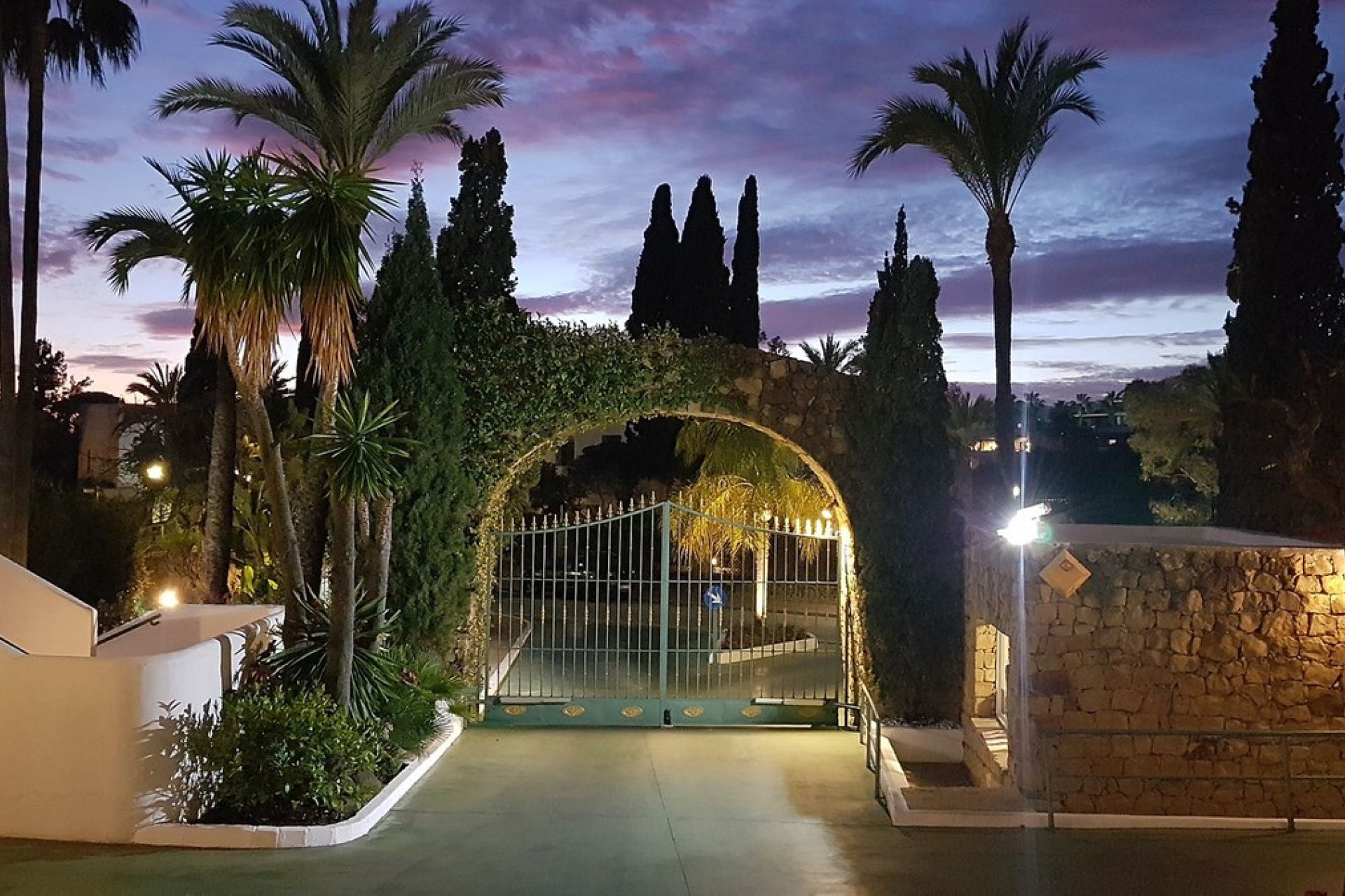 Reventa - Apartment - Top Floor Apartment - Marbella - The Golden Mile