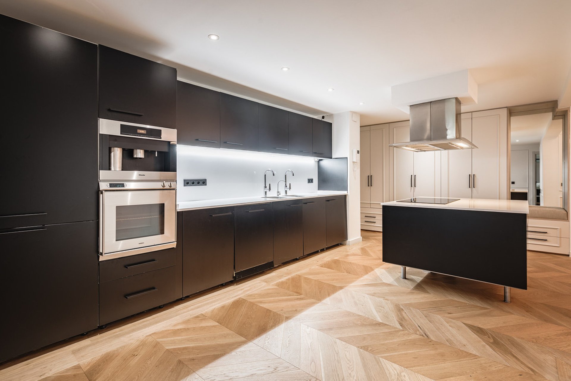 Reventa - Ground floor apartment - Benahavís - Benahavís Centro