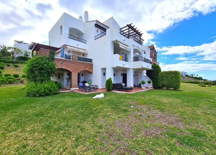 Reventa - Ground floor apartment - Benahavís - Benahavís Centro