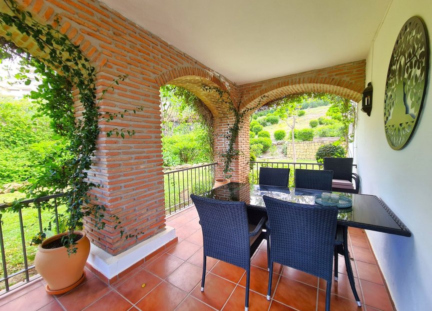 Reventa - Ground floor apartment - Benahavís - Benahavís Centro