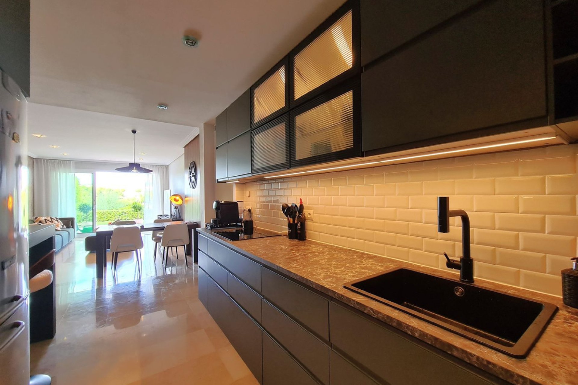 Reventa - Ground floor apartment - Benahavís - Benahavís Centro