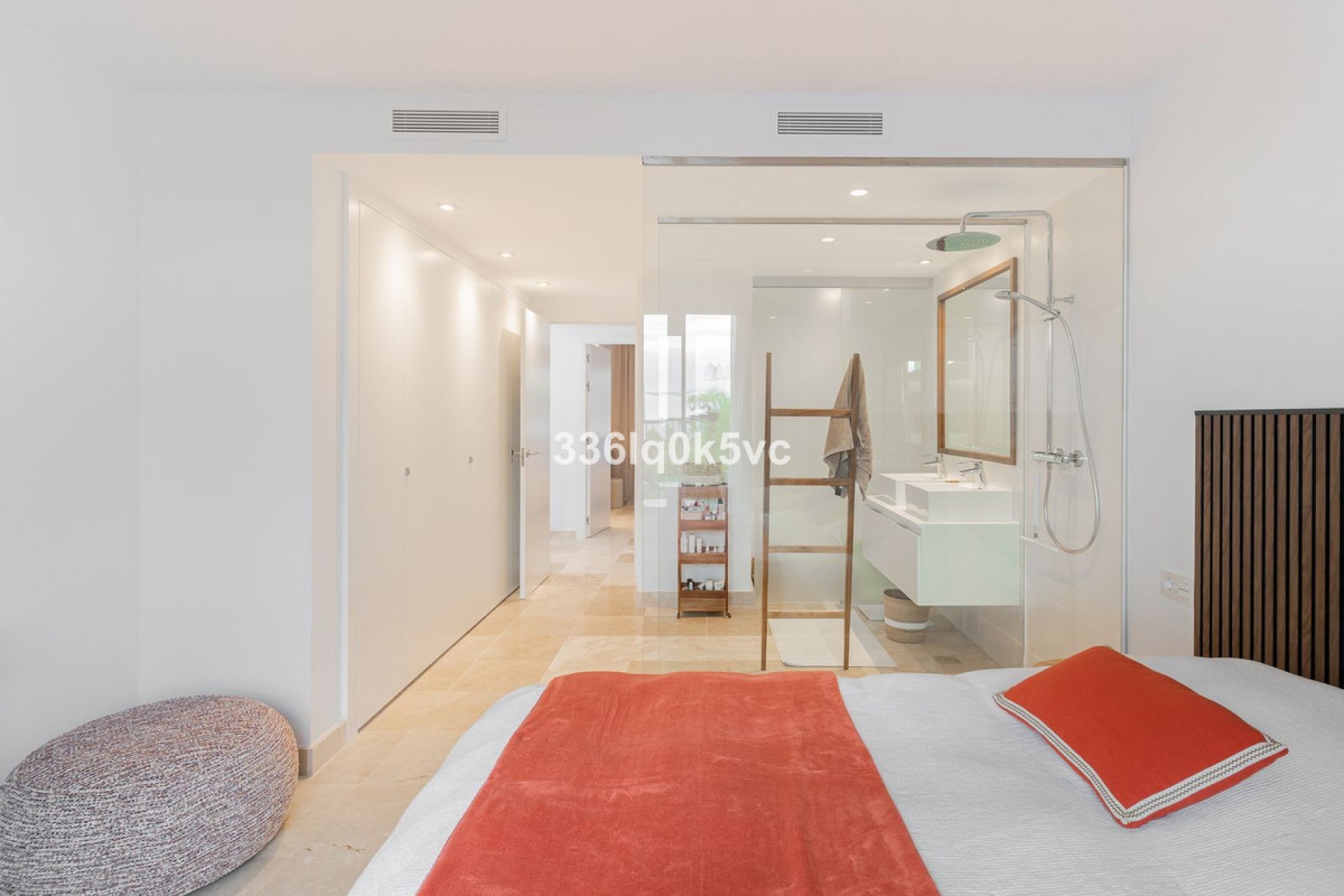 Reventa - Ground floor apartment - Benahavís - Benahavís Centro