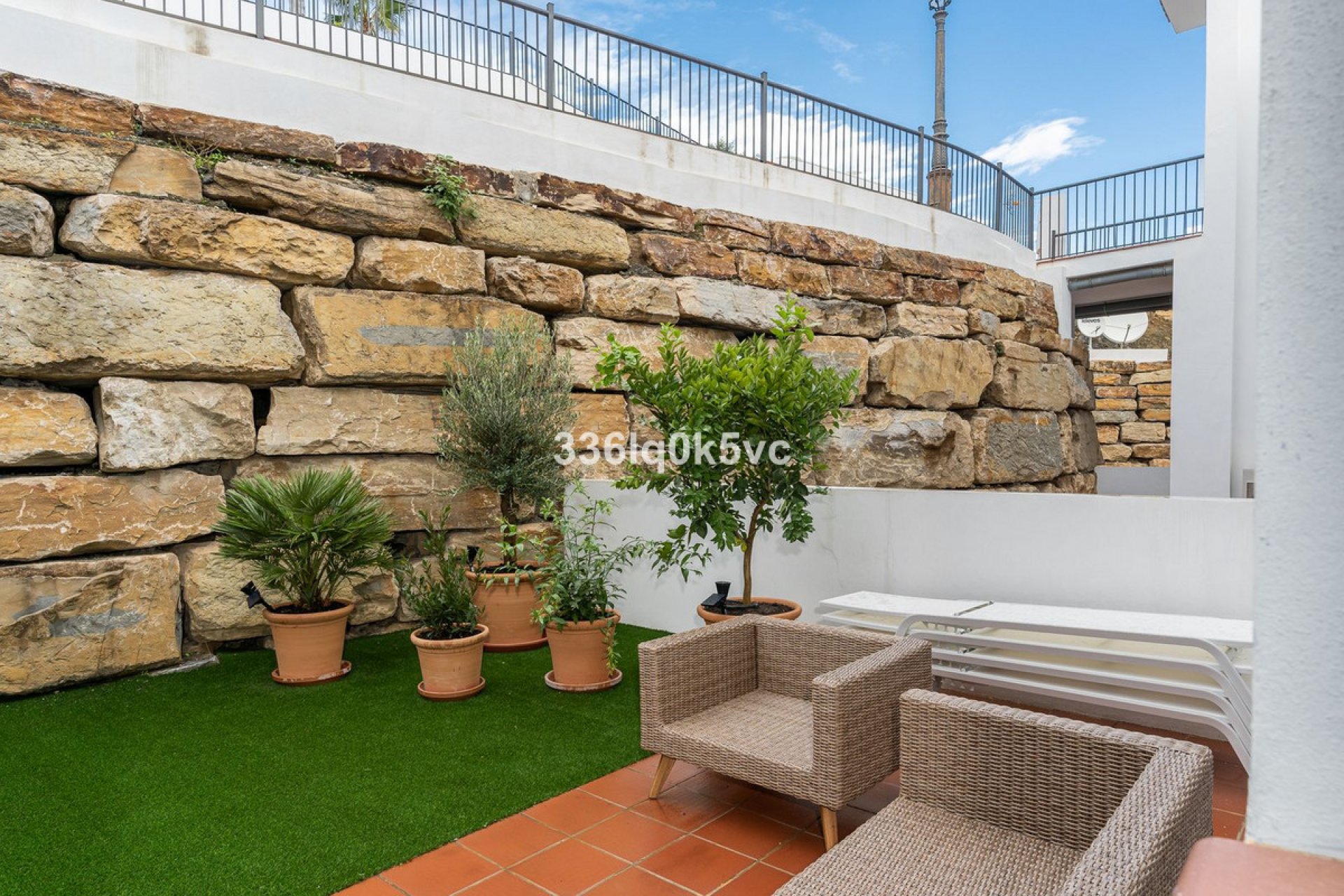 Reventa - Ground floor apartment - Benahavís - Benahavís Centro