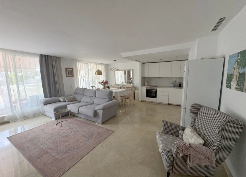 Reventa - Ground floor apartment - Benahavís - Benahavís Centro