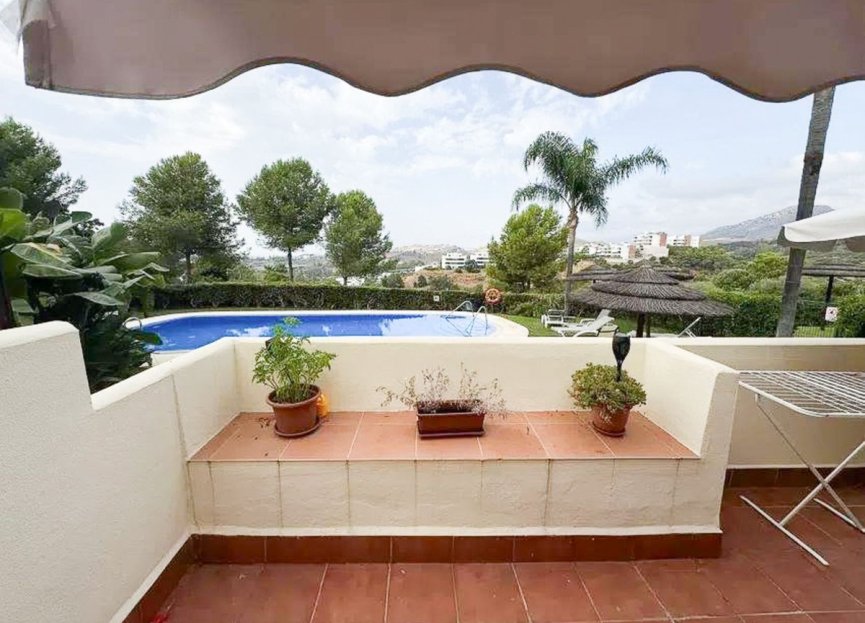 Reventa - Ground floor apartment - Benahavís - Benahavís Centro