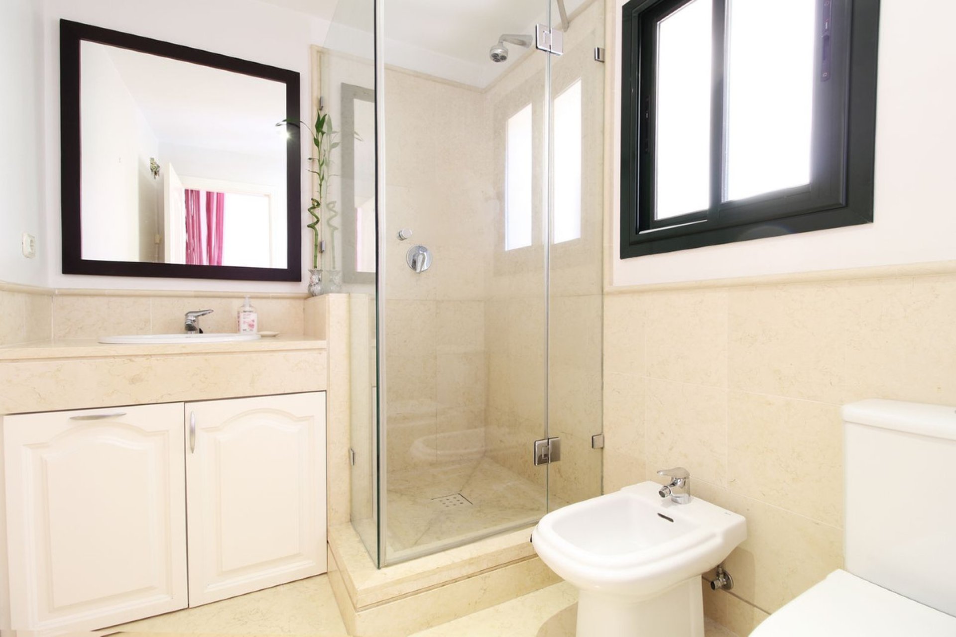 Reventa - Ground floor apartment - Benahavís - Benahavís Centro