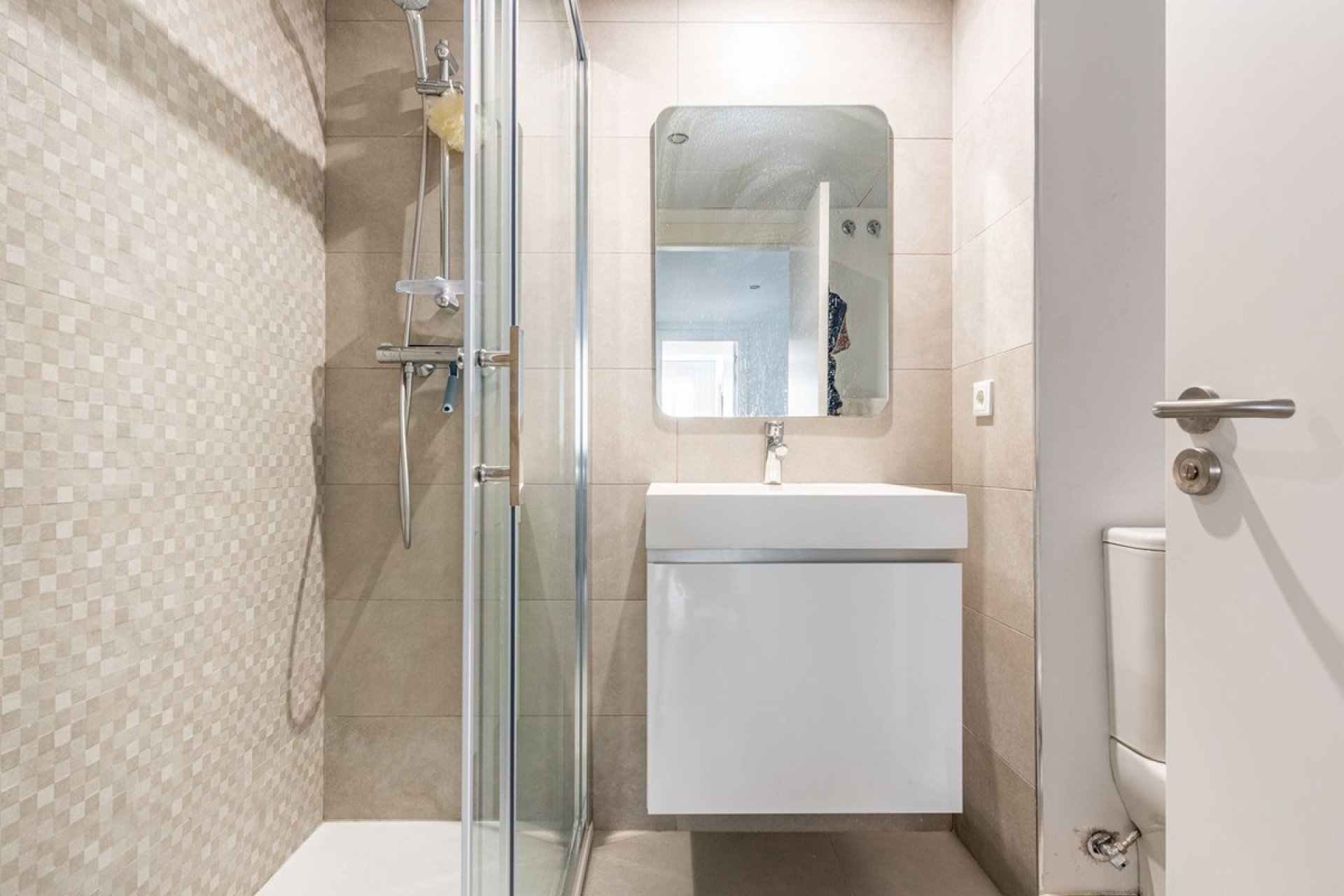 Reventa - Ground floor apartment - Benahavís - Benahavís Centro