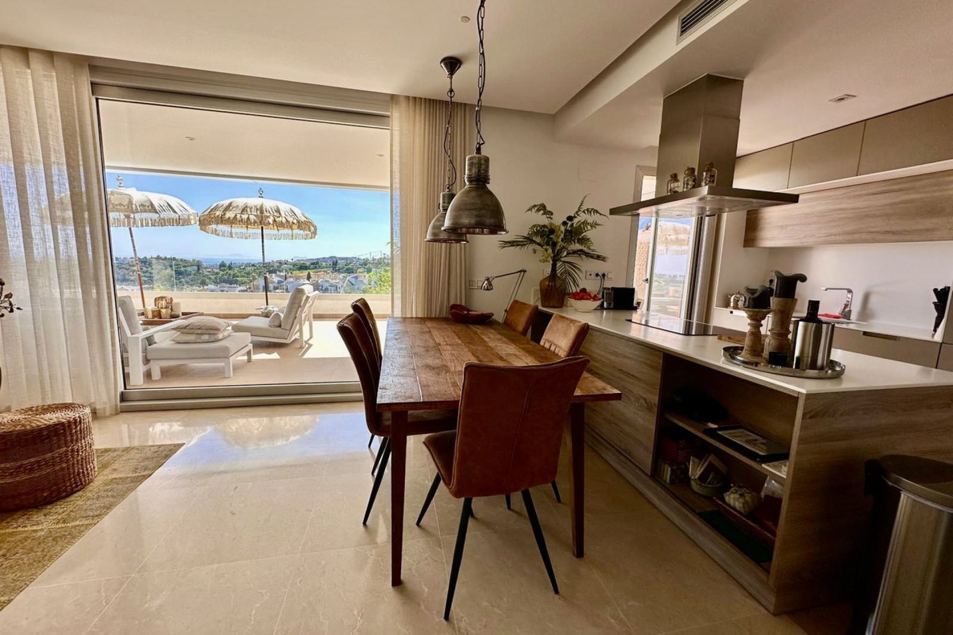 Reventa - Ground floor apartment - Benahavís - Benahavís Centro