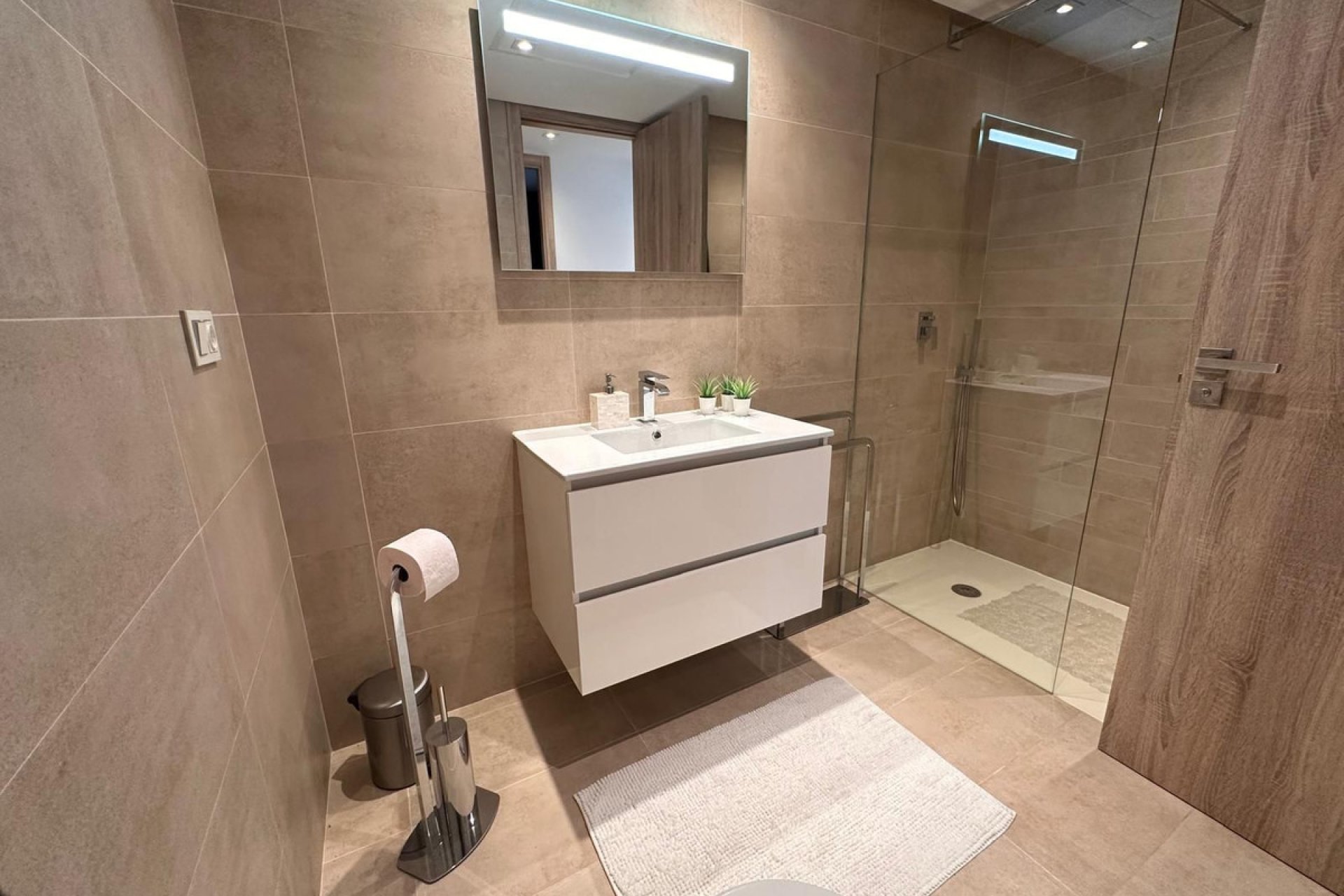 Reventa - Ground floor apartment - Benahavís - Benahavís Centro