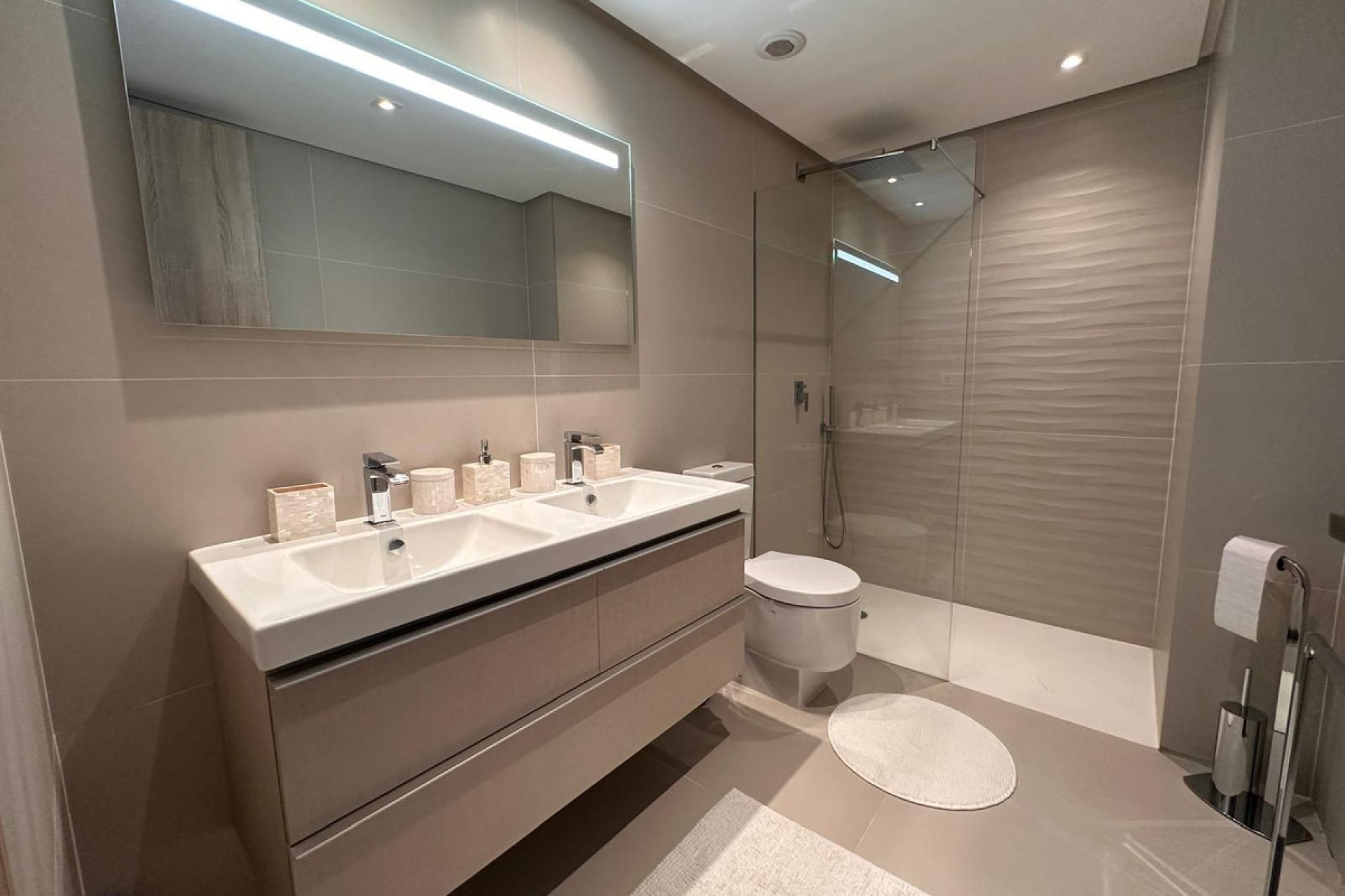 Reventa - Ground floor apartment - Benahavís - Benahavís Centro