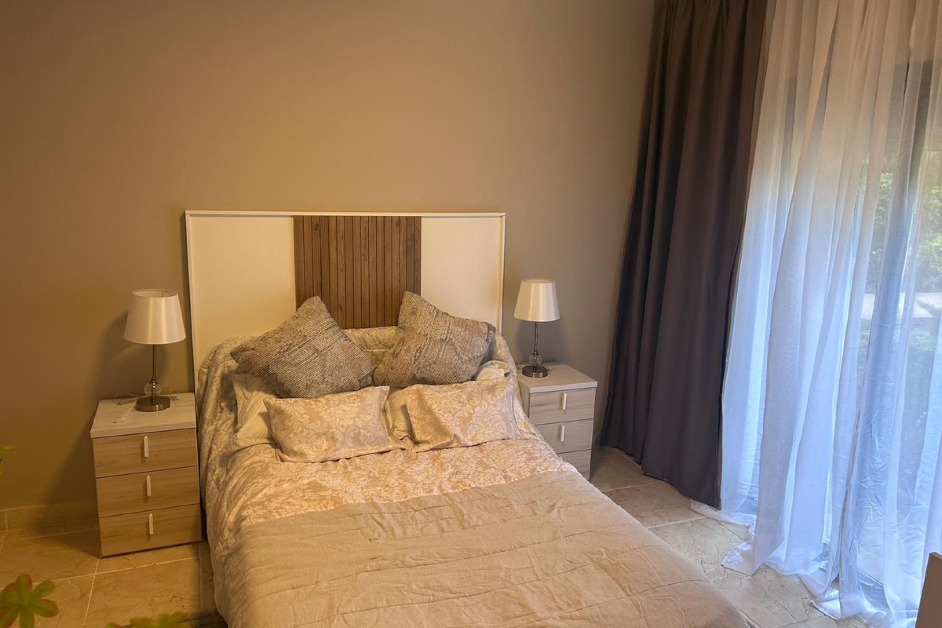 Reventa - Ground floor apartment - Benahavís - Benahavís Centro