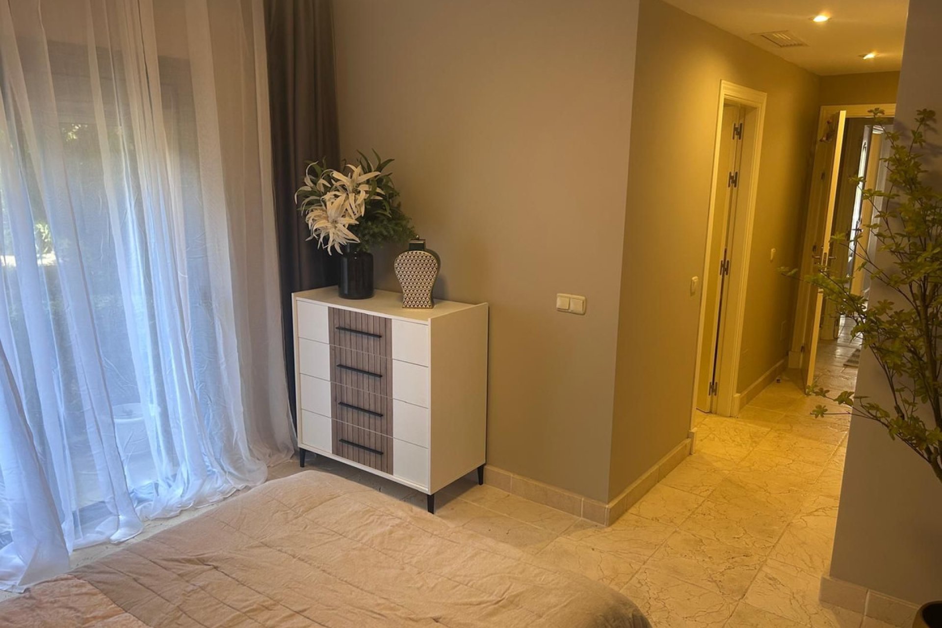 Reventa - Ground floor apartment - Benahavís - Benahavís Centro