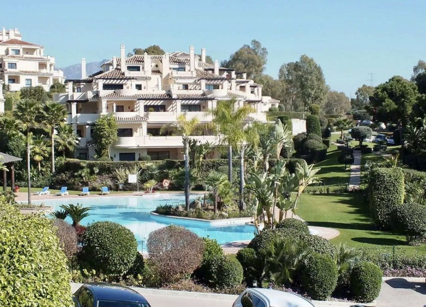 Reventa - Ground floor apartment - Benahavís - Benahavís Centro