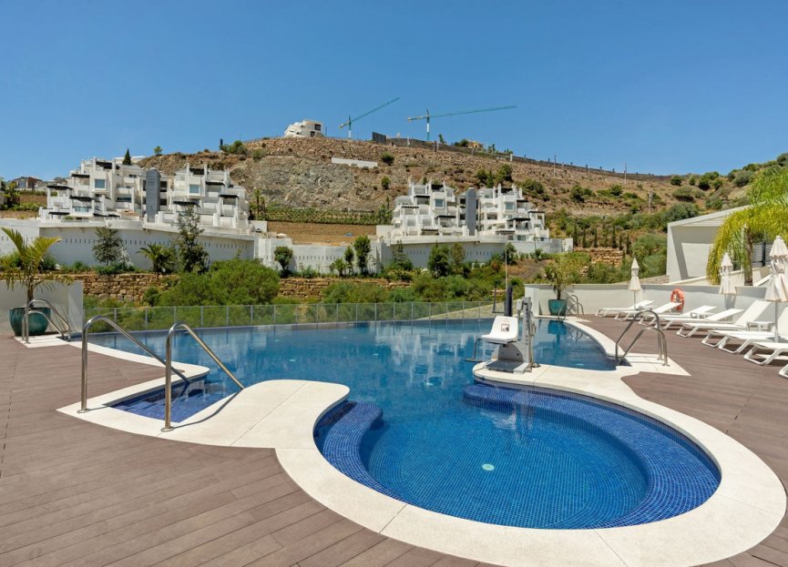 Reventa - Ground floor apartment - Benahavís - Benahavís Centro