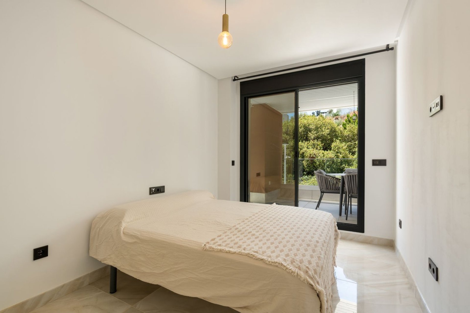 Reventa - Ground floor apartment - Benahavís - Benahavís Centro